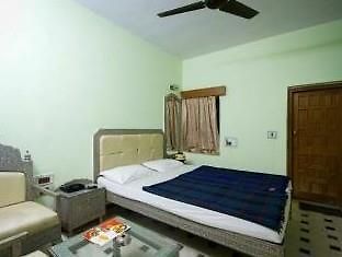 Hotel Vande Mataram Mount Abu Exterior photo